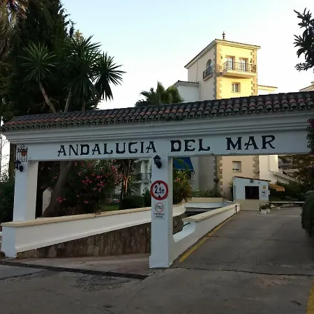 Puerto Banus Playa Marbellac